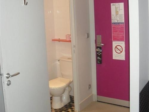 Latino Centre 2*