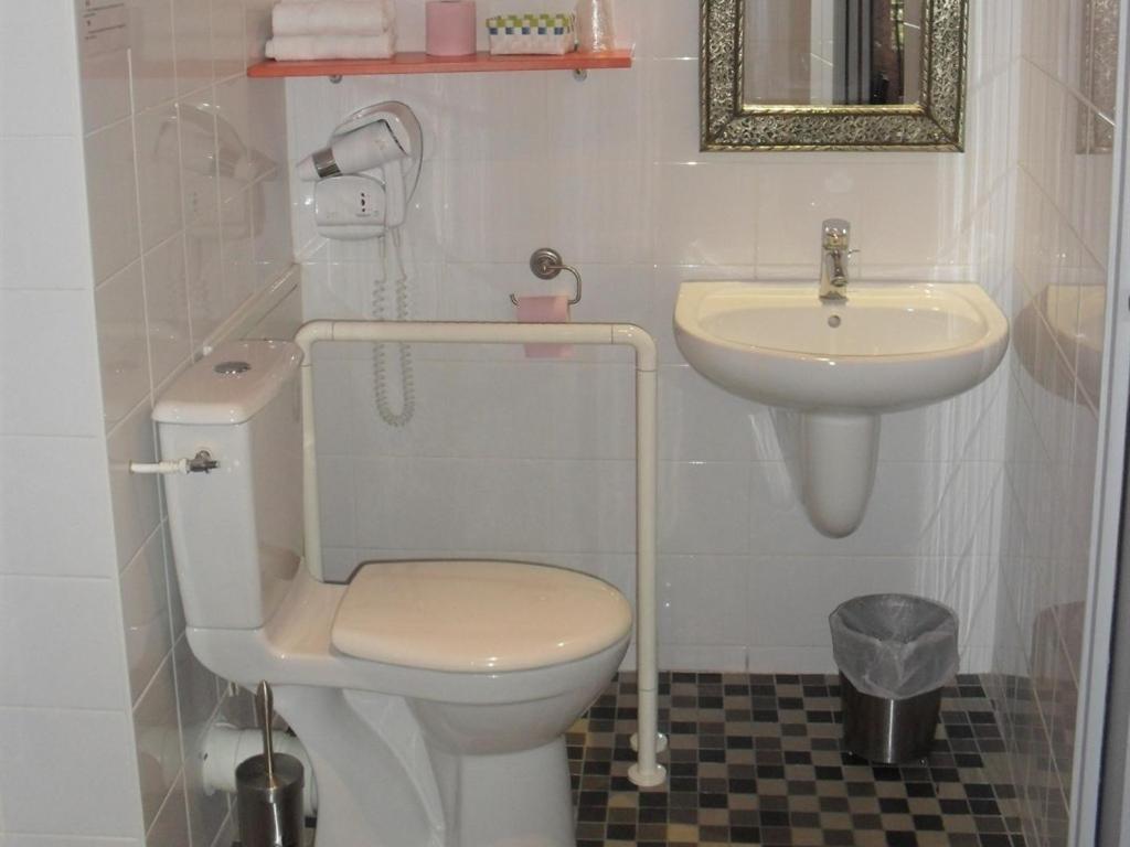 Latino Centre Hotel Reims