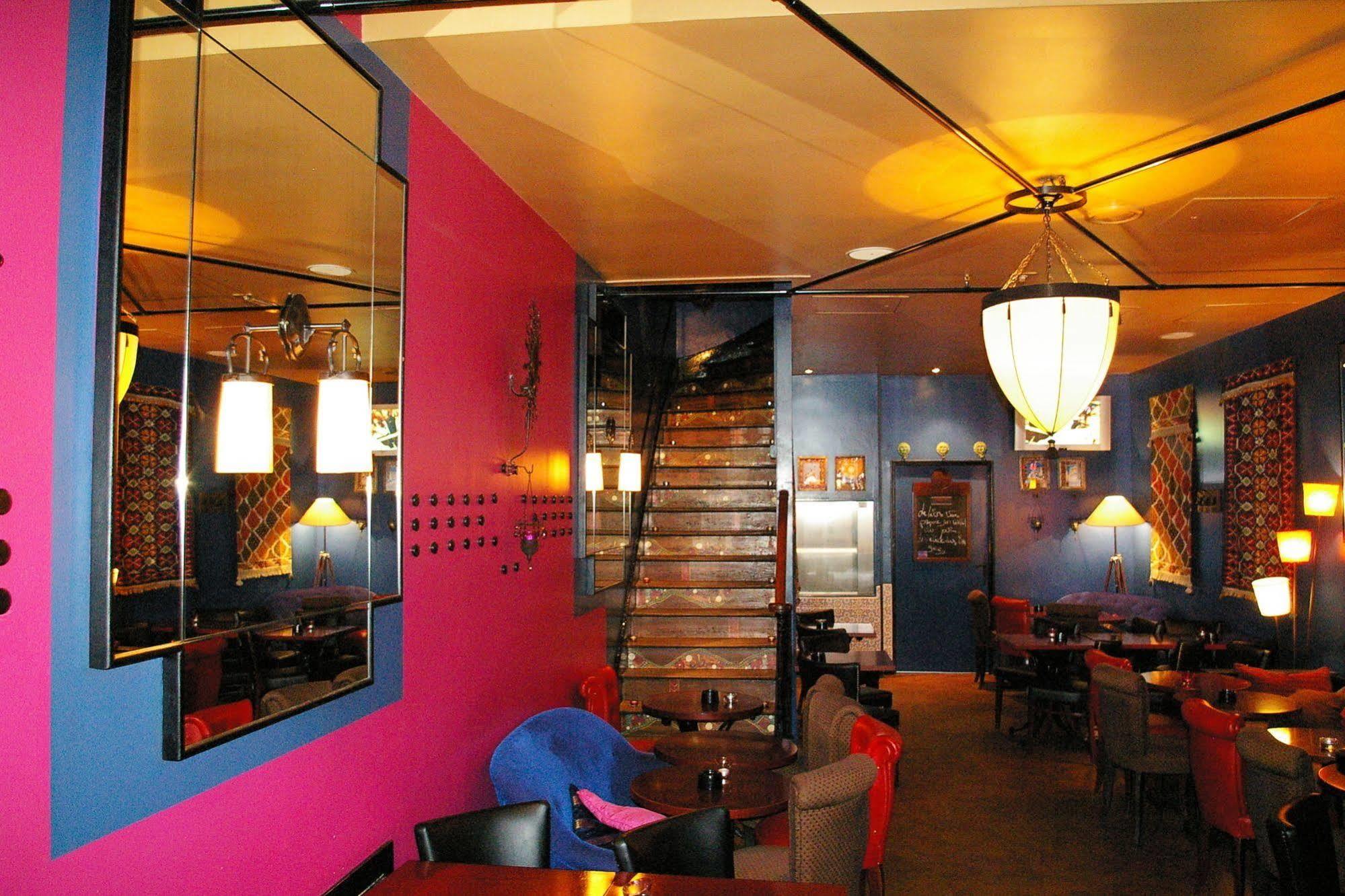 Hotel Latino Centre 2*